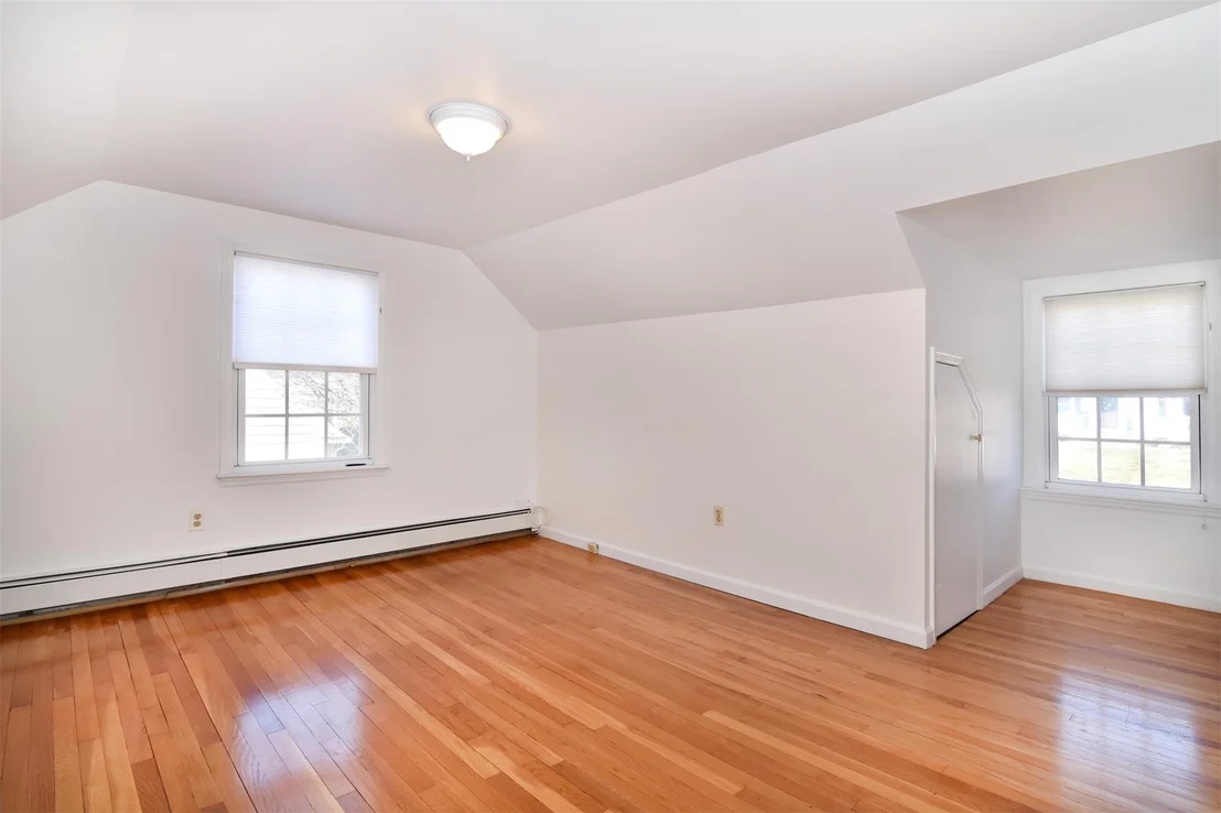Photo of 24 Lochland Road