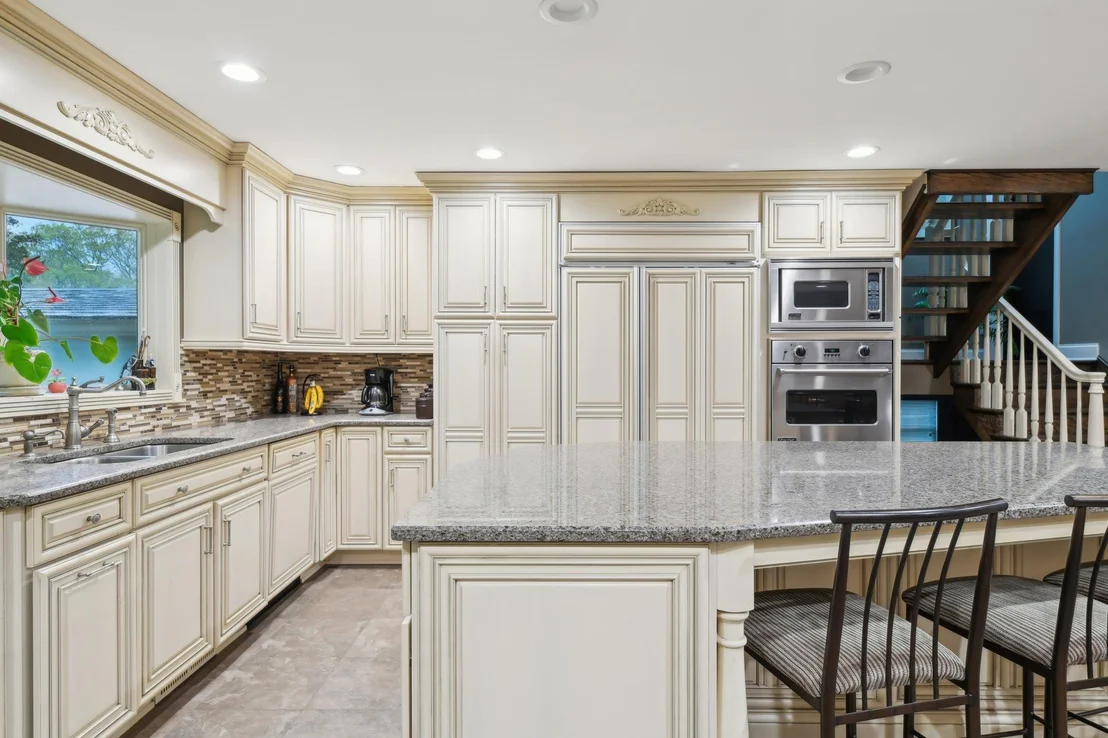 Photo of 98 Beach Road