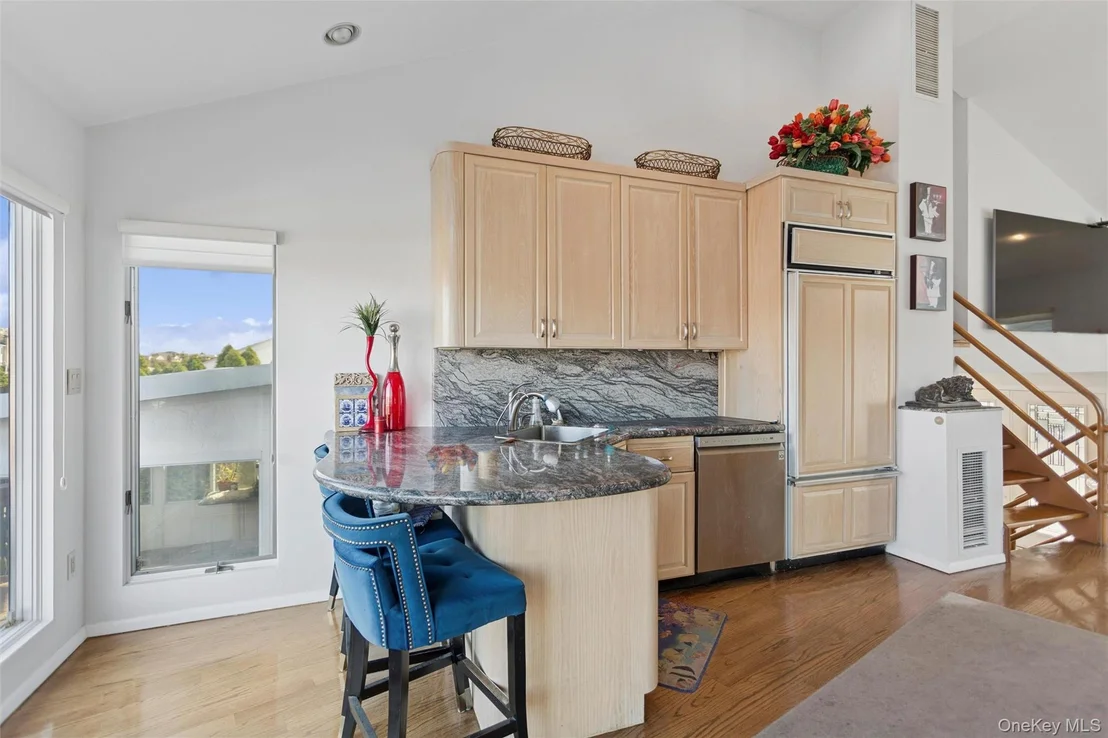Photo of 2729 Shore Drive
