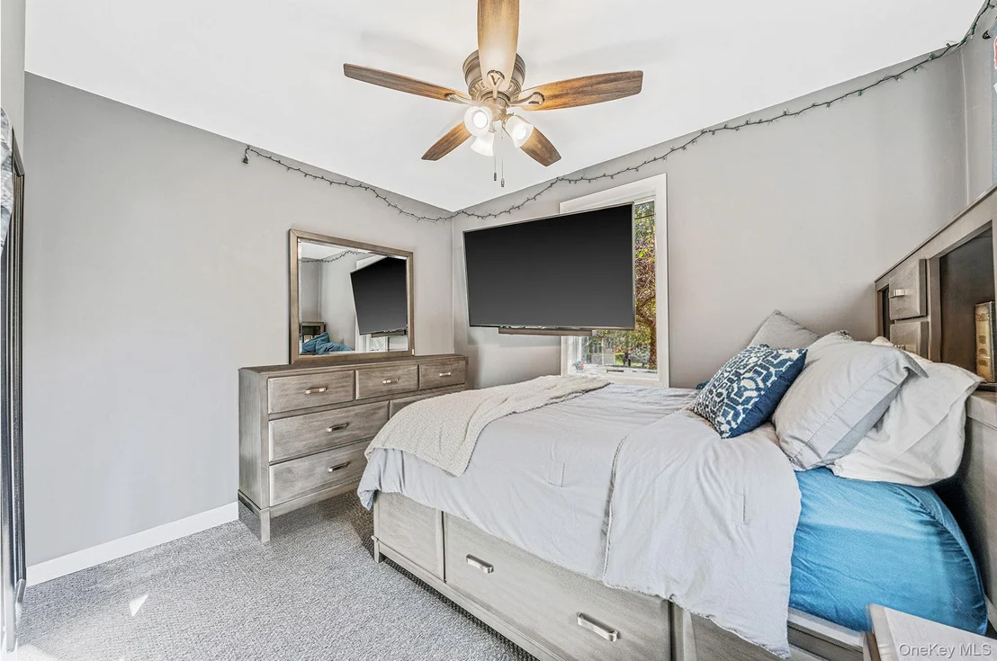 Photo of 128 Lakeside Trail