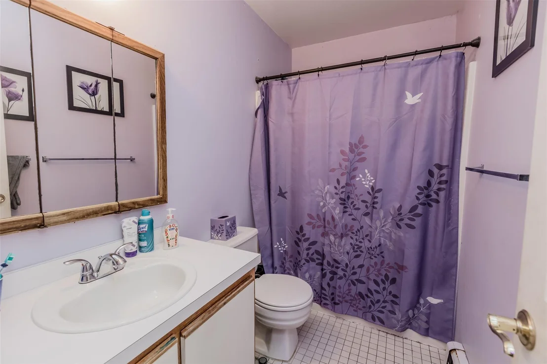 Photo of 233 Arrowhead Avenue