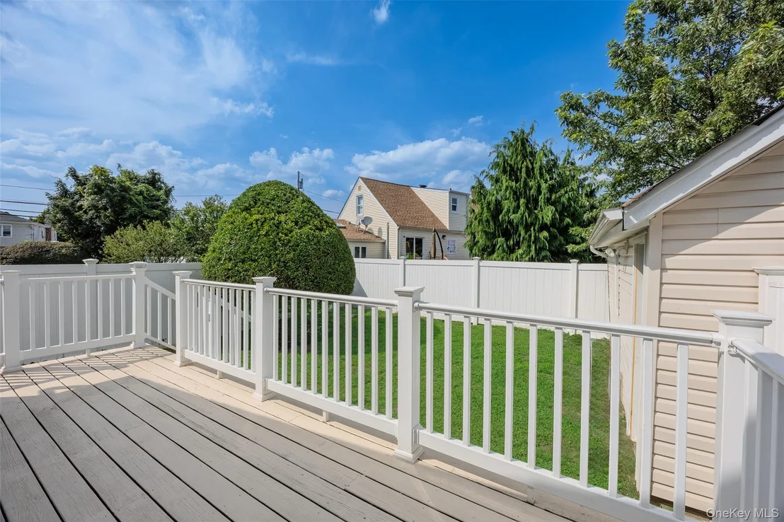 Photo of 31 Cherry Avenue