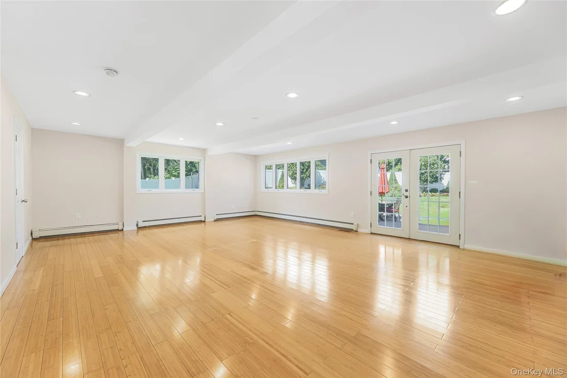Photo of 397 Concord Road