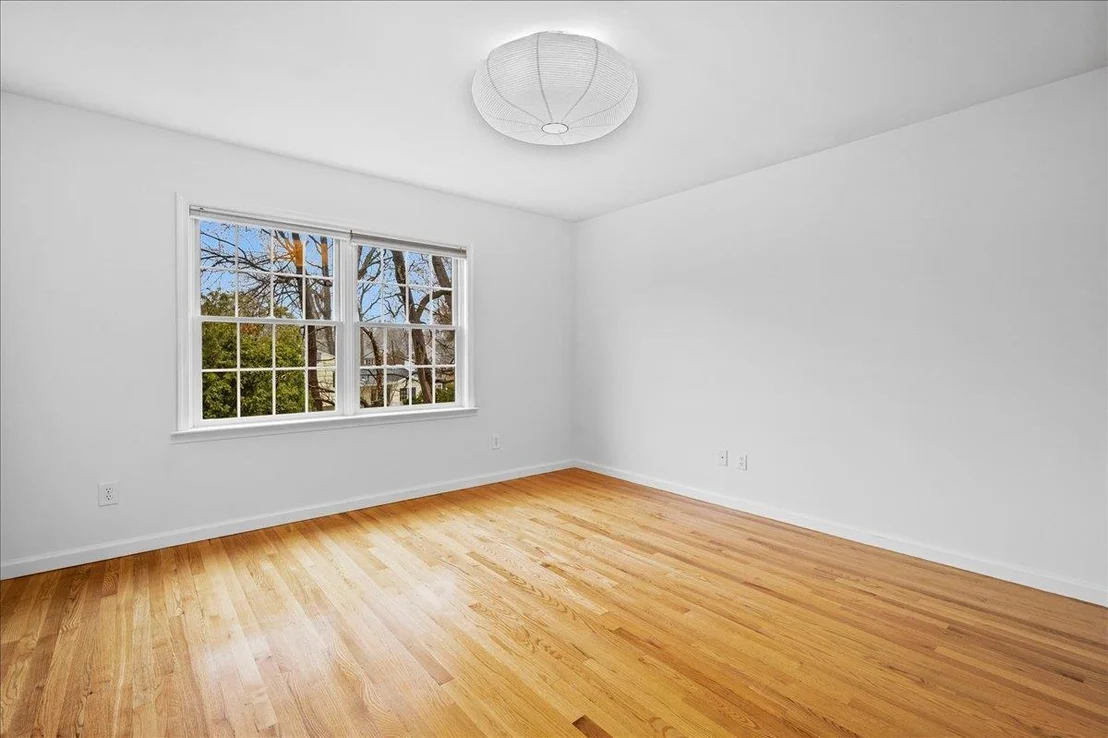 Photo of 18 Walker Avenue
