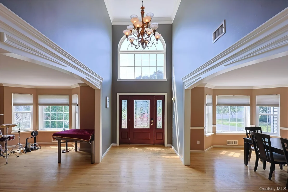 Photo of 1010 Pine View