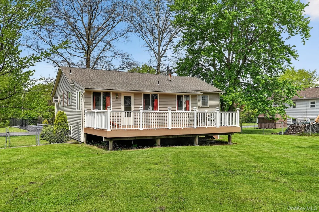 Photo of 31 Monarch Drive