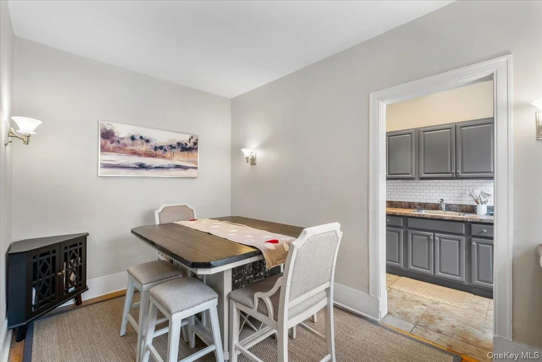 Photo of Unit 3A at 824 Bronx River Road