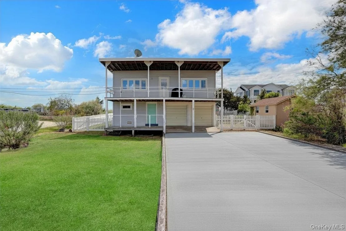 Photo of 6 Oak Beach Road