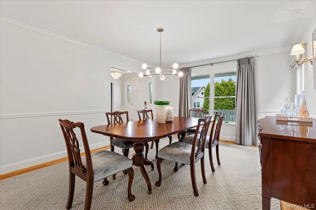 Photo of 76 Davis Avenue