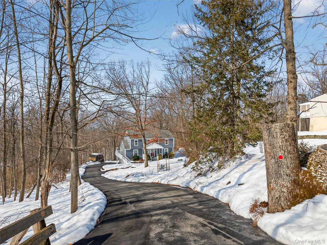Photo of 15 Ridge Road
