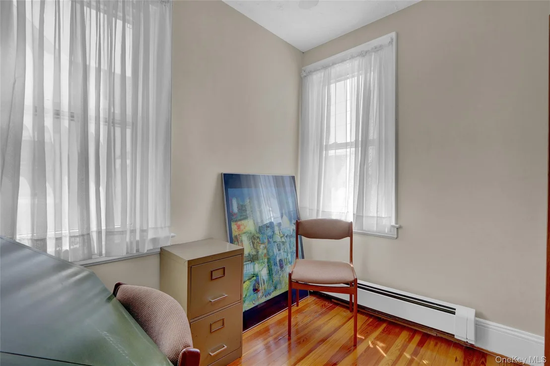 Photo of 57 Munro Boulevard