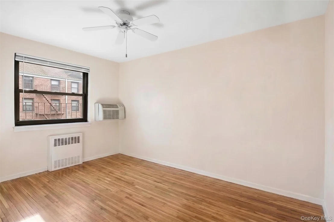 Photo of Unit 3F at 46 Terrace Circle