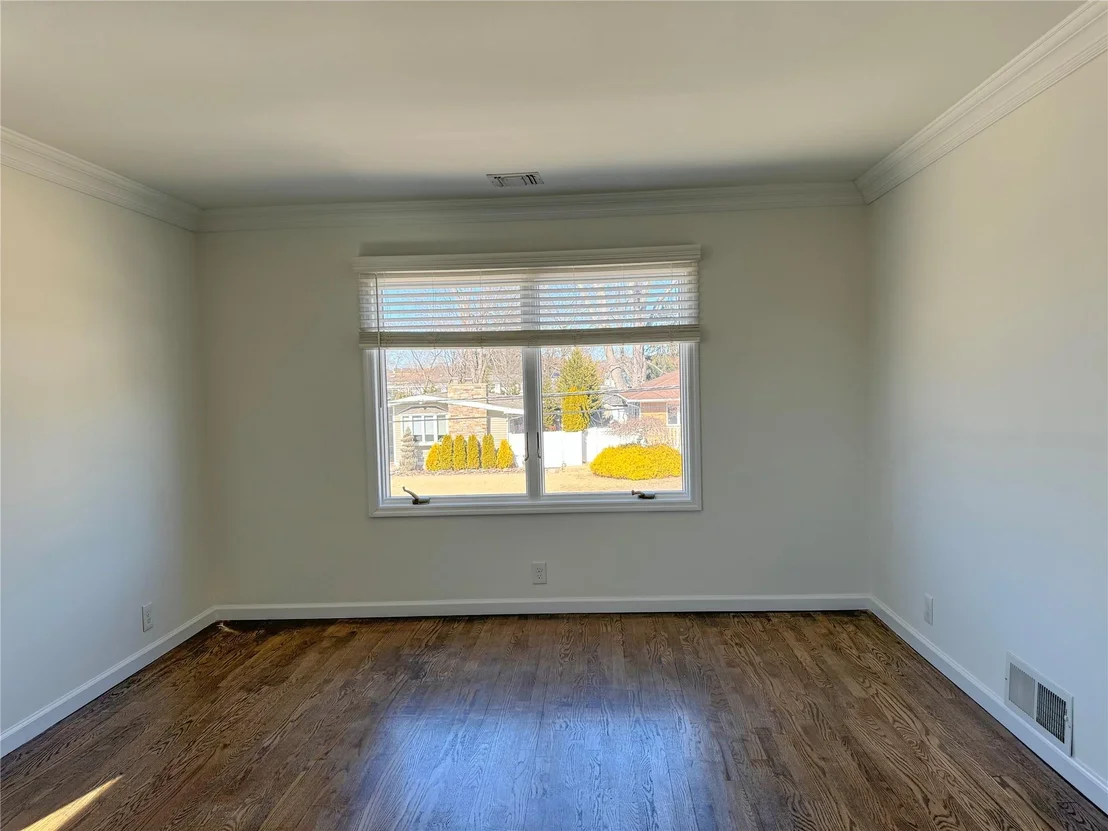 Photo of 14 Farner Avenue
