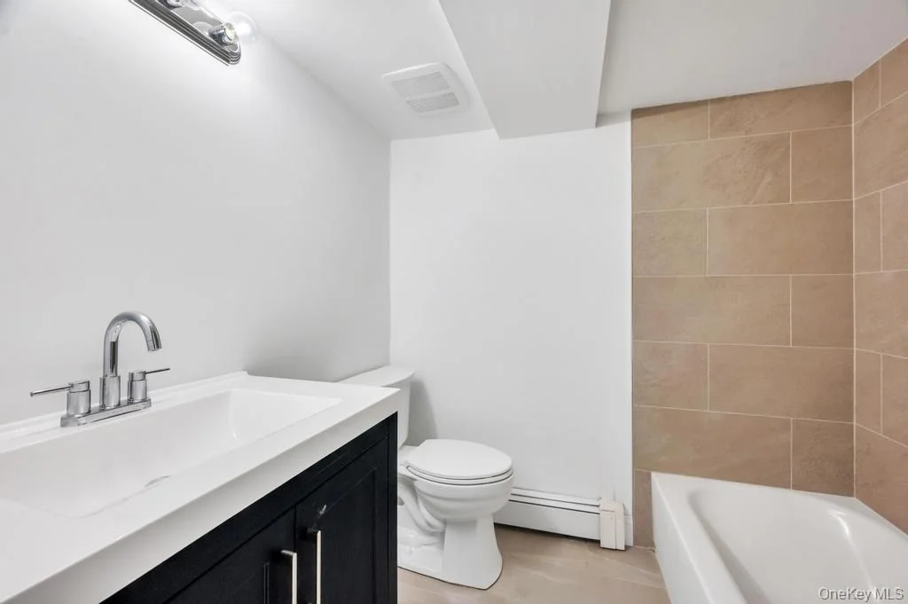 Photo of 130 Farner Avenue
