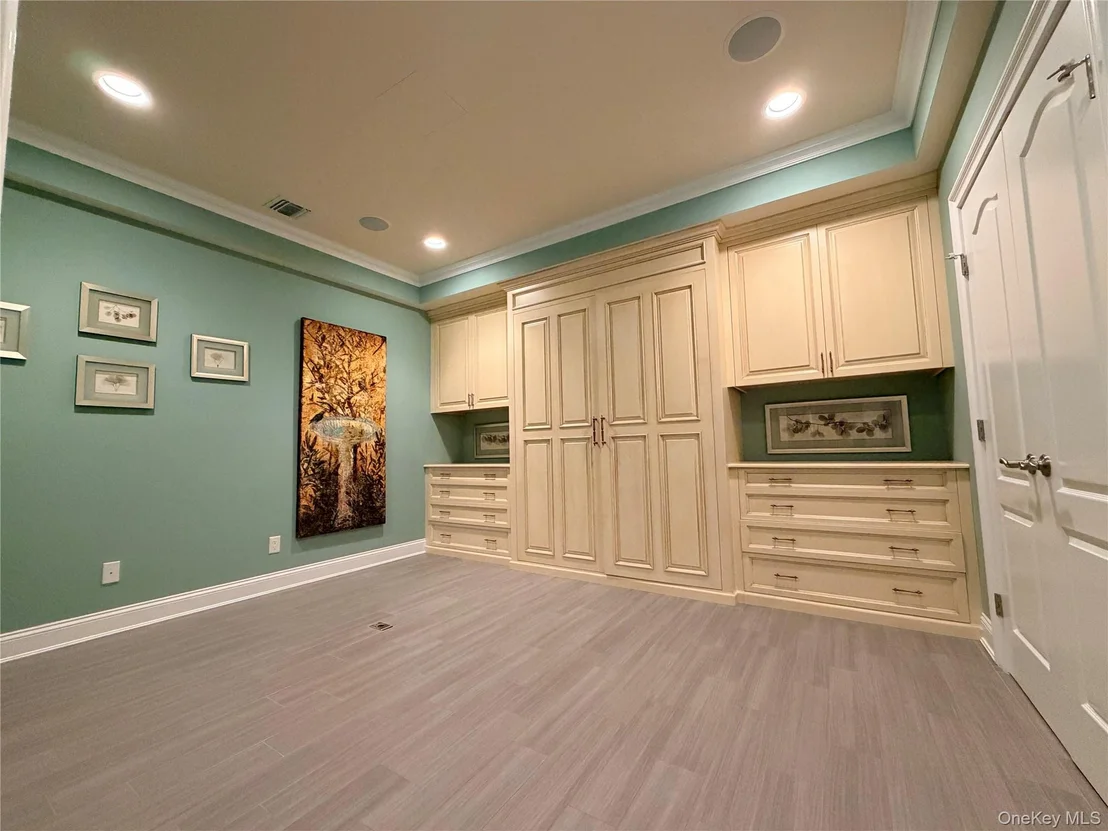 Photo of 38 Hamlet Woods Drive