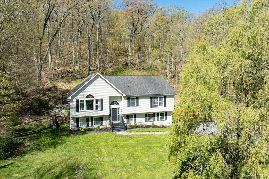 Photo of 50 Horseshoe Road
