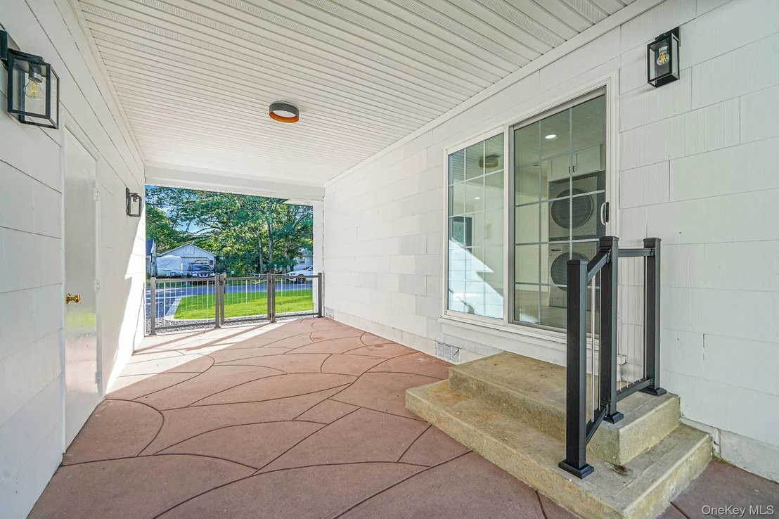 Photo of 93 Royal Avenue