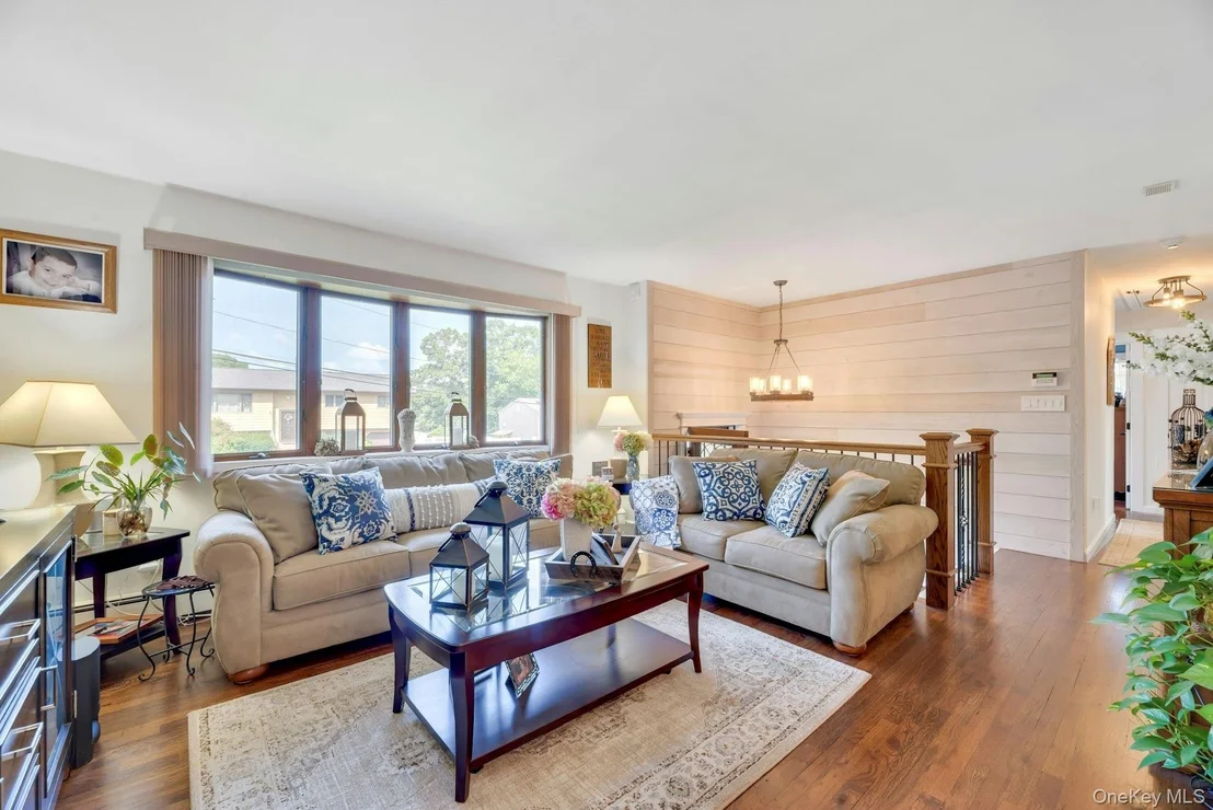 Photo of 9 Urban Drive