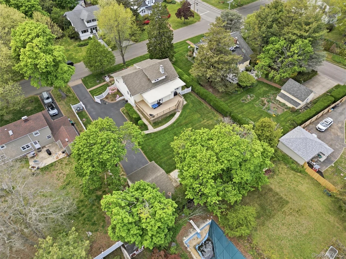 Photo of 414 Potter Boulevard
