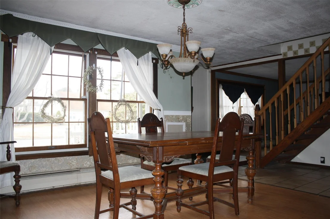 Photo of 11 Redpine Drive