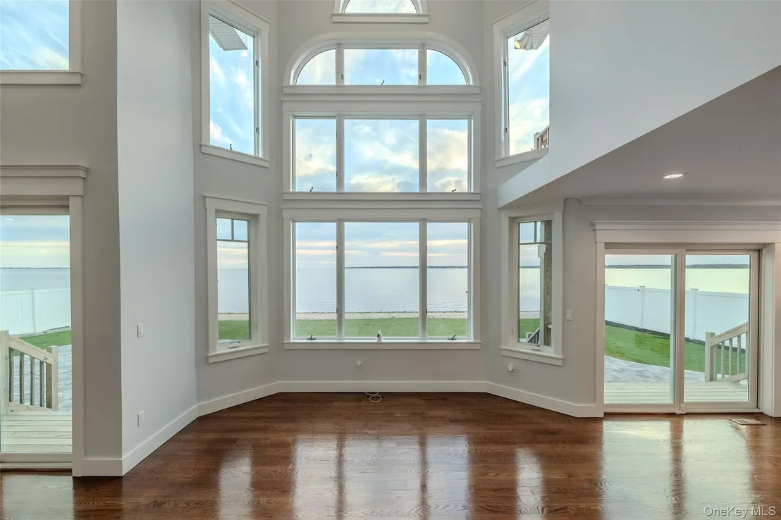 Photo of 72 Grandview Drive