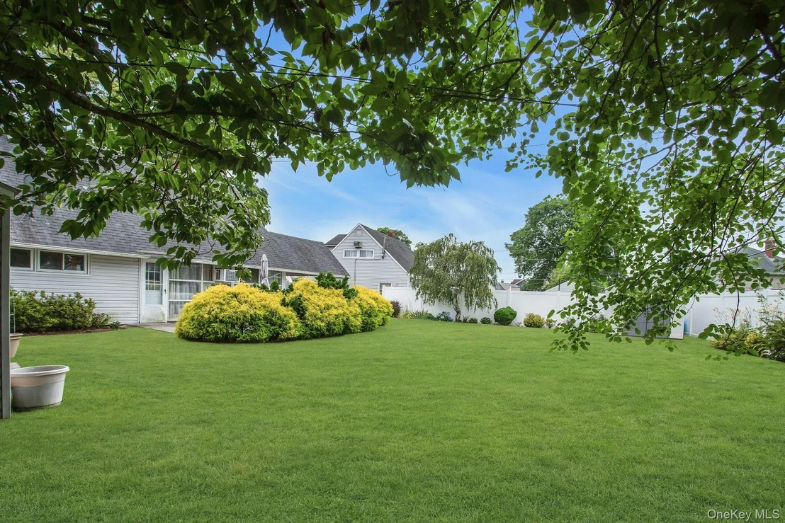 Photo of 53 Elves Lane