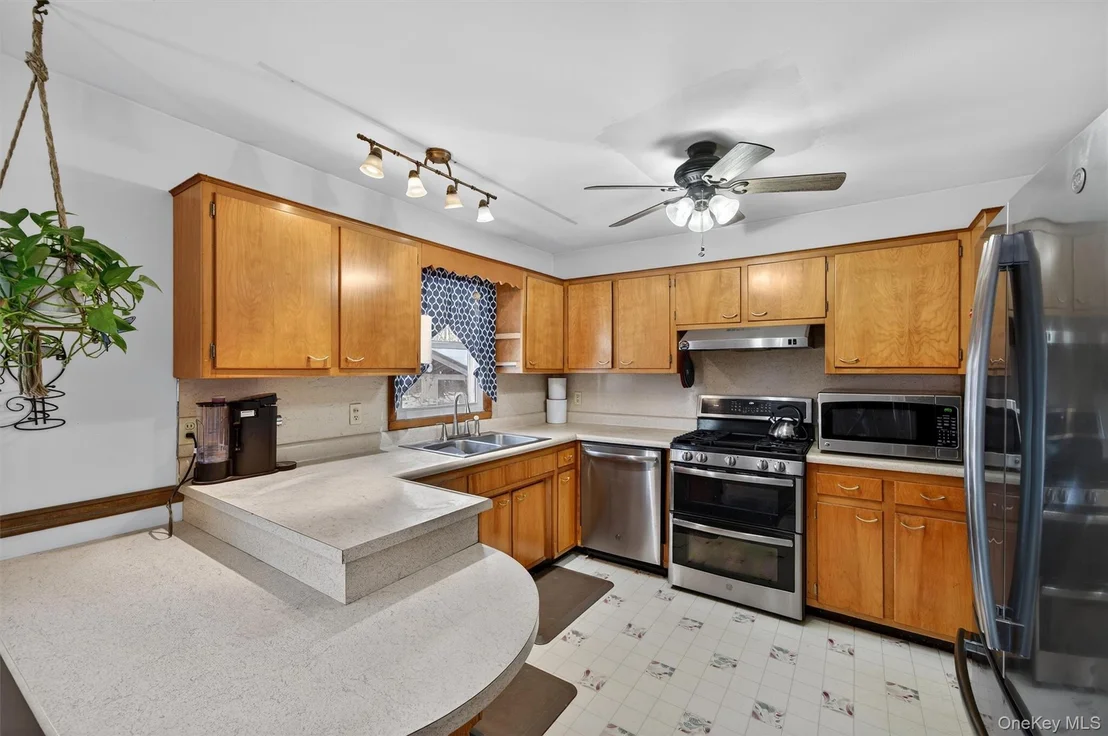 Photo of 21 Scotchtown Drive