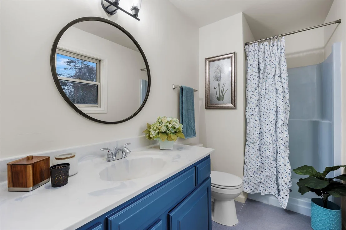 Photo of 82 Peach Road