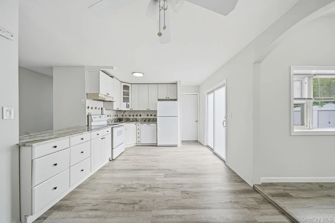 Photo of 9 Carson Lane