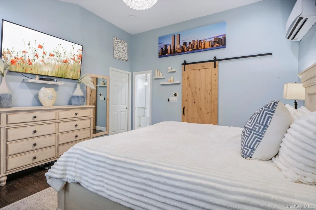 Photo of 1005 Ferngate Drive