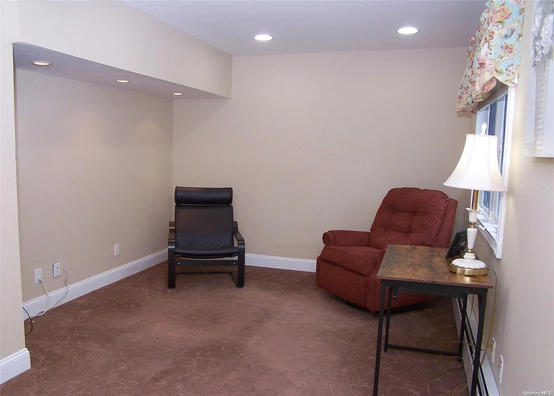 Photo of 6 Woodview Drive