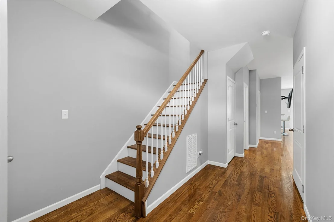 Photo of 28 Pinto Road W
