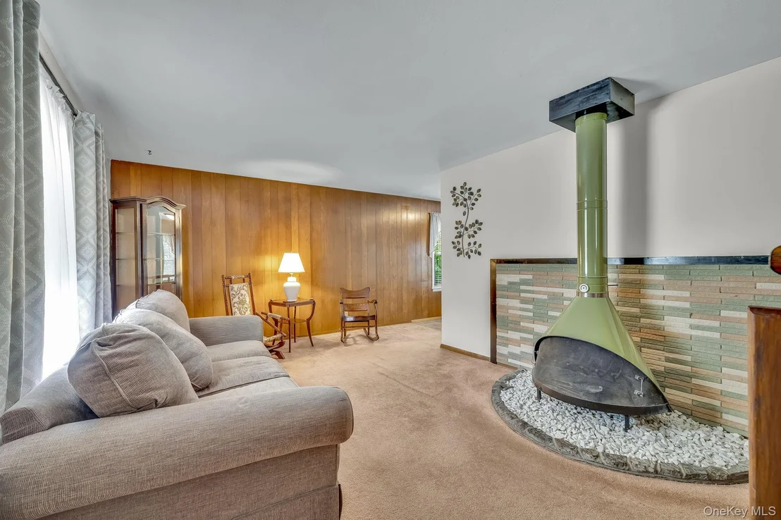 Photo of 51 Longview Drive
