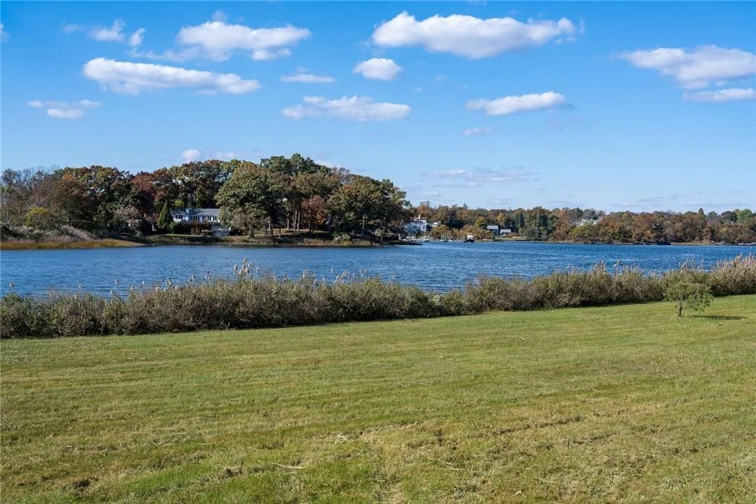 Photo of 12 Island Drive