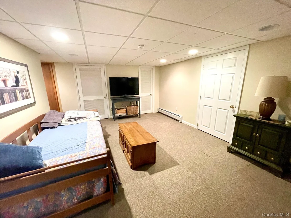 Photo of 4 Sylvan Way