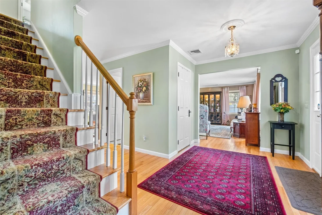 Photo of 462 Cornwall Hill Road