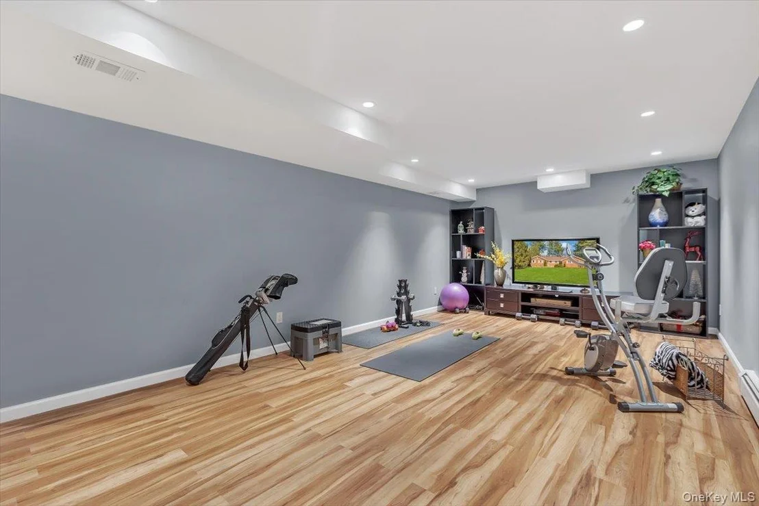 Photo of 47 Willow Drive