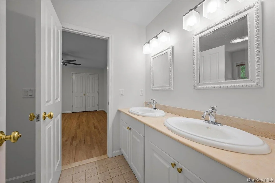 Photo of 169 Cherry Street