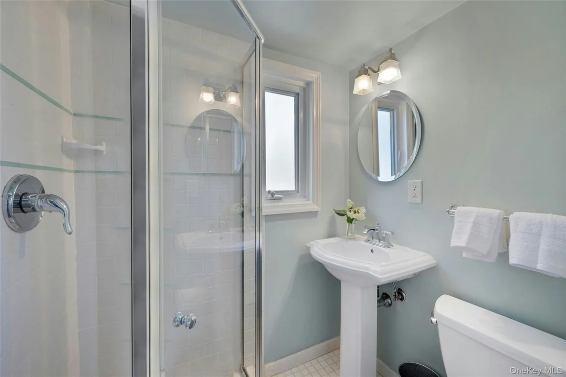 Photo of 5 Witherbee Avenue