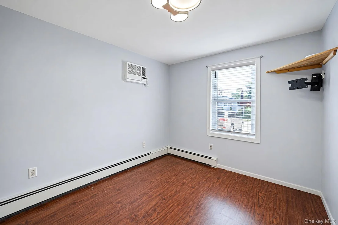 Photo of 7 Inca Drive