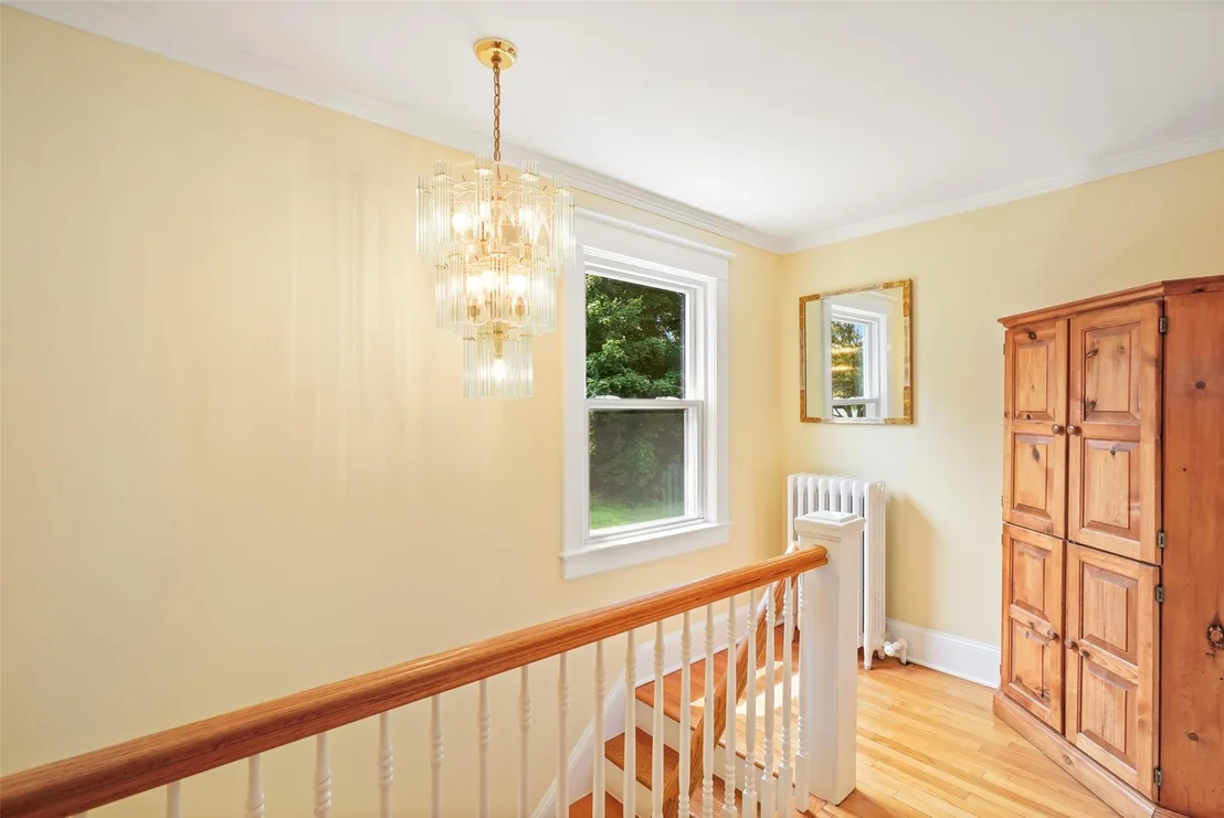 Photo of 4 East Drive