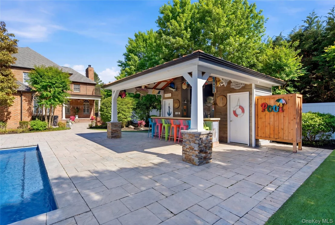 Photo of 6 Sunhill Road