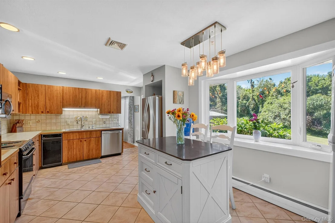Photo of 14 High Point Drive
