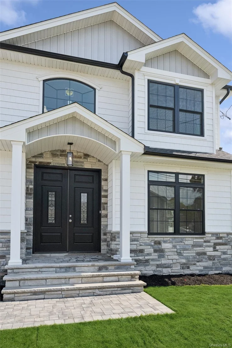 Photo of 1750 Henry Road