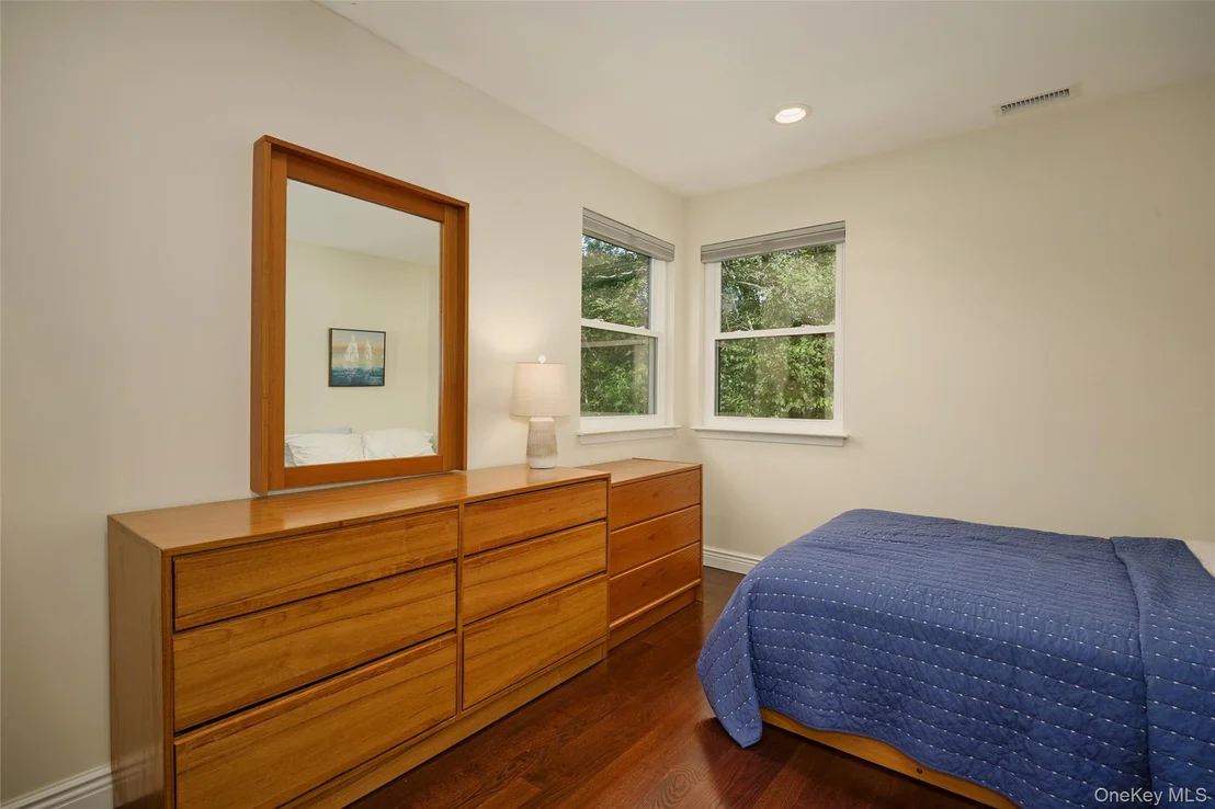 Photo of 41 Bridle Path Road