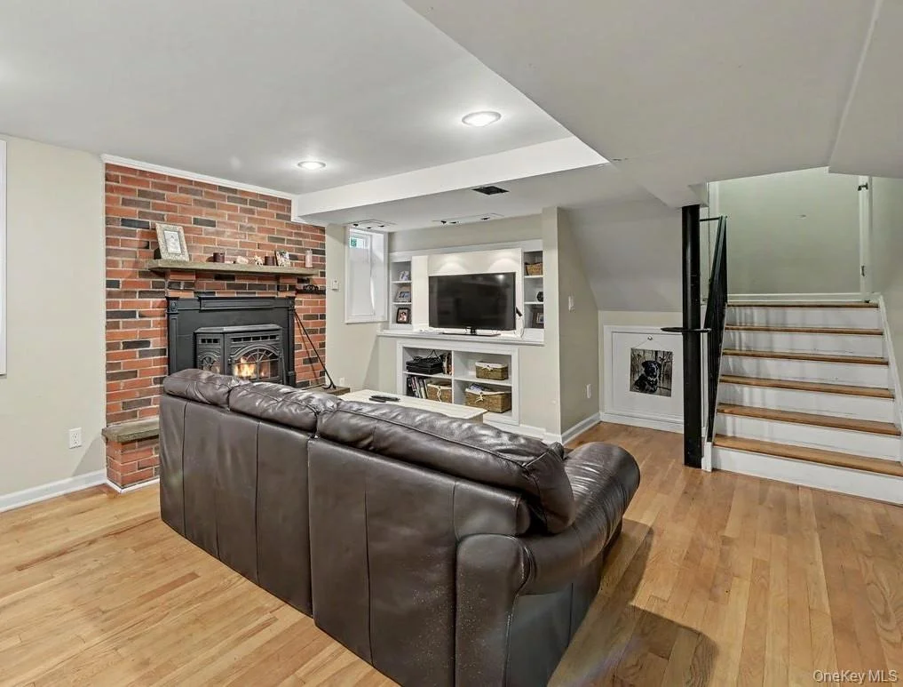 Photo of 2 Edward Street
