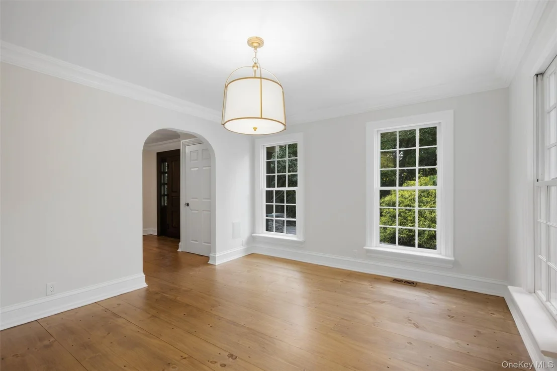 Photo of 1 Evans Lane