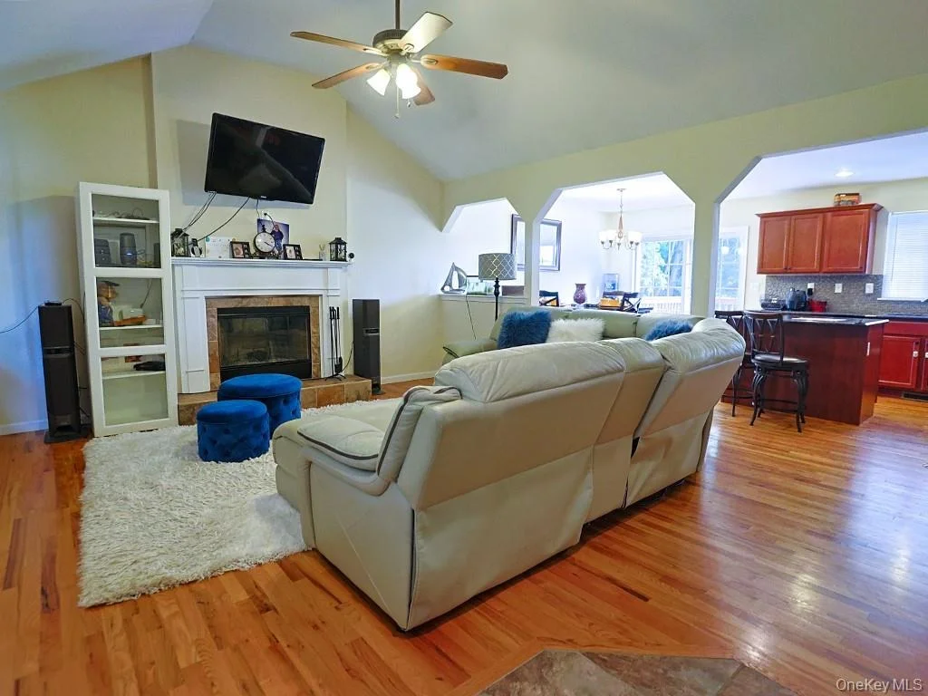 Photo of 46 Maple Lane
