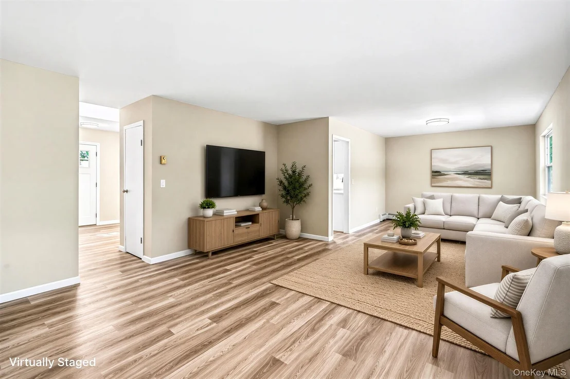 Photo of 35 Lombardy Drive