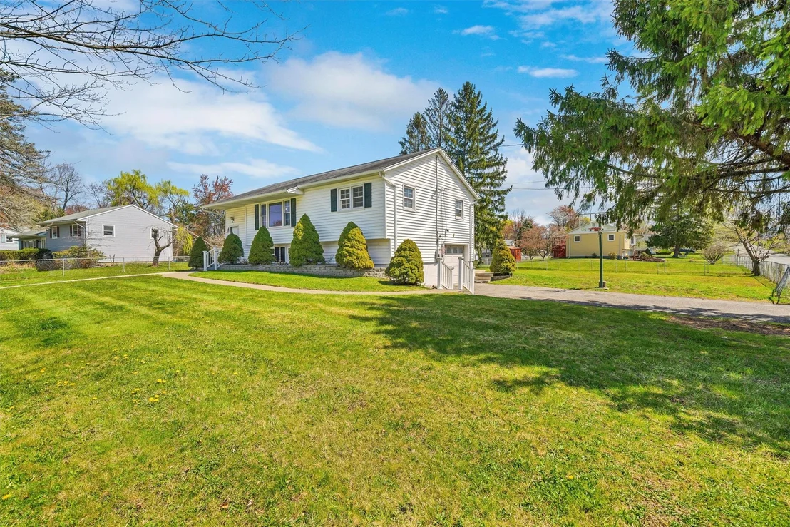 Photo of 18 Stirrup Drive